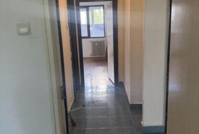 Apartament cu 3 camere în Iancului