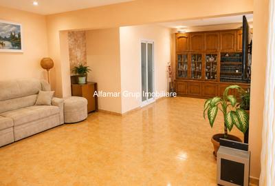 Apartament cu 4 camere în Berceni