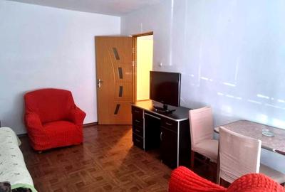 Garsonieră decomandată, mobilată în Inel II