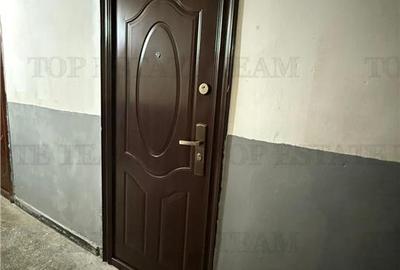 Bucuresti - Piata Rahovei / Garsoniera 14.9mp/ mobilata si utilata complet - 14