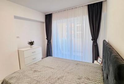 Apartament cu 2 camere în Apărătorii Patriei