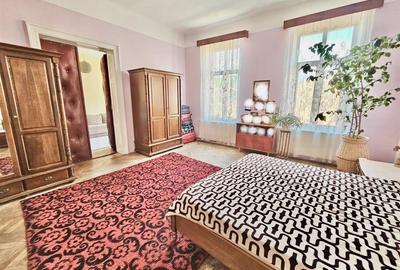 Apartament 6 Camere / Curte Privata | Centrul Istoric/ COMISION 0 - 10