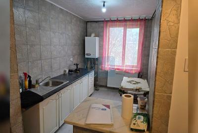 Vând apartament 2 camere, Craiovei - 2