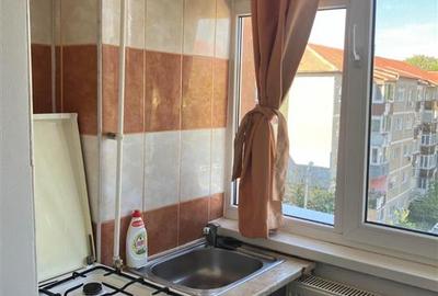 Apartament 2 Camere Decomandat / Bloc Izolat Zona Aradului - 4