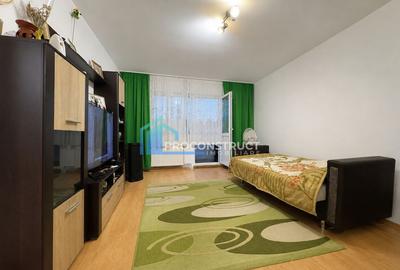Apartament cu 4 camere în Lipovei