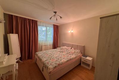 Apartament cu 2 camere decomandat în Drumul Taberei