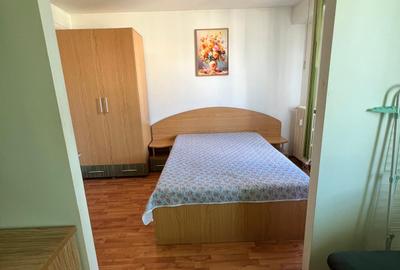 Garsonieră confort I, ultracentral Ploiești – renovată, mobilată - 4