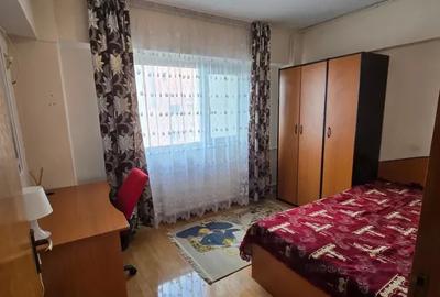 Apartament de 3 camere, 96 mp, boiler, disponibil imediat, Calea Moșilor - 6