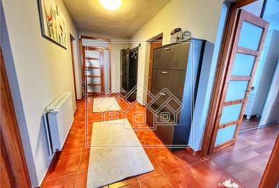 Ap. renovat, 3 camere, mobilat si utilat, gradina - Selimbar - 12