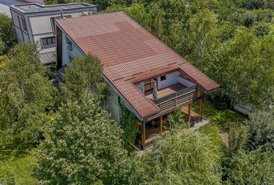 Casă individuală cu 6 camere în Băneasa