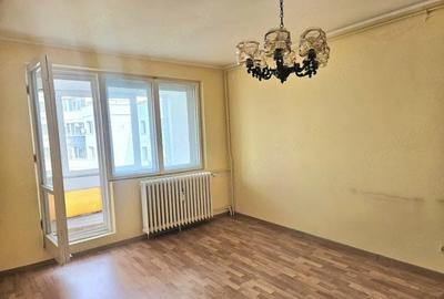 Apartament cu 2 camere decomandat în Tineretului