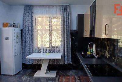 Casa individuala cu 6 camere Parter + 1 Etaj in Comlosu Mare - 6