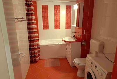 Inhiriez apartament 3 camere, pe doua nivele, Tg. Mures, Tudor - 6
