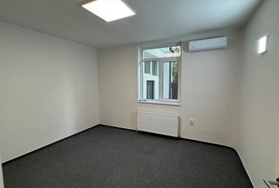 De inchiriat Imobil având 9 camere ,suprafață de 285 mp. Cantemir langa Metrou - 14