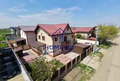 Casă cu 4 camere în Exterior Nord