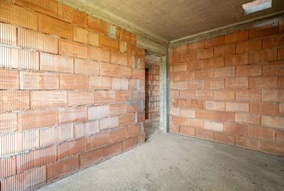Casă / Vilă nouă de vânzare, la roșu, 5 camere, 225mp, Fântânele, Arad - 27