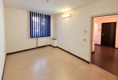 Apartament central str. Arcu etaj1 - 5