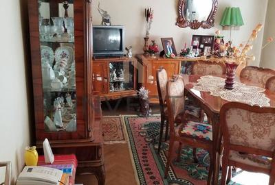 Apartament cu 4 camere decomandat, mobilat în Mănăștur