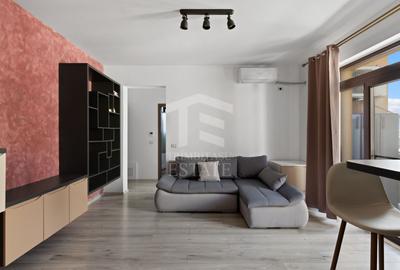 Apartament cu 3 camere semidecomandat, mobilat în Giroc