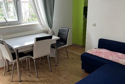 De închiriat Apartament 3 camere într-o vilă cu grădină, propietar - 7