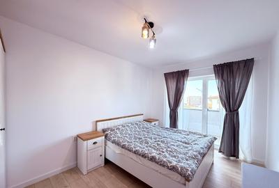 PRIMA INCHIRIERE! 2 camere cu terasa si parcare, et 3, lift, TOTUL NOU - 2