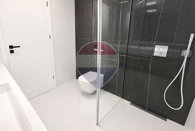 Predeal–Cioplea|Casa 13 camere|Panorama spectaculoasa|Investitie - 13