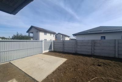 Casa 3 camere/Țegheș/ Individuala la Cheie - 15