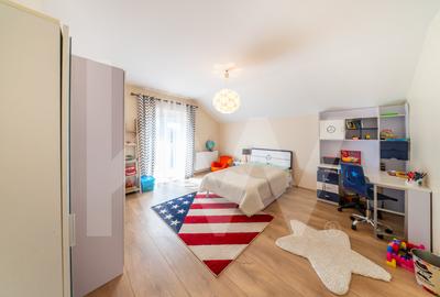 Vila cu 5 dormitoare și grădină generoasă, perfectă pentru familia ta! - 37