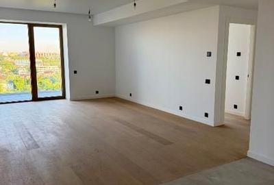 Apartament cu 2 camere decomandat în Aviației