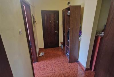 Decomandat 3 Camere 2 Bai 2 Balcoane Zona  Aradului - 5