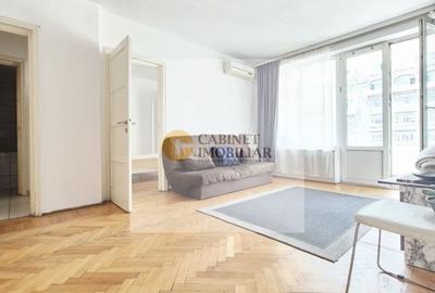 Apartament cu 2 camere semidecomandat, mobilat în Romană