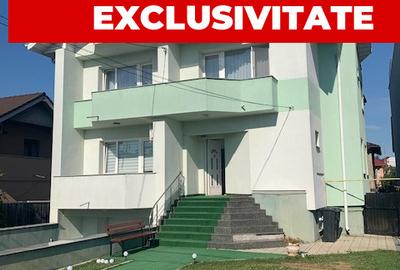Vila de vanzare, 12 camere, zona Nord, Bacau - 1