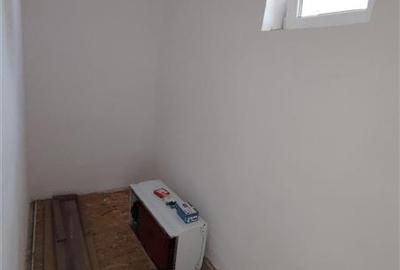 Casa de locuit (Valea Stramba, str. Chileni) - 12
