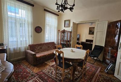 Apartament ultracentral cu curte privata - 2