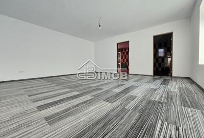 Casă cu 2 camere în Central