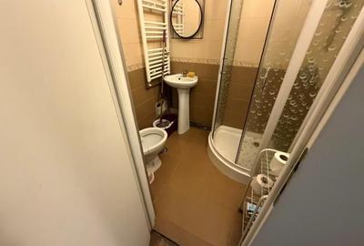 Apartament 3 camere et. 1 zona Cedonia - 18