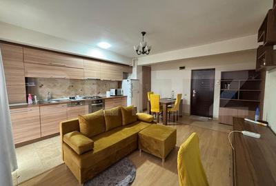 Apartament cu 3 camere semidecomandat, mobilat în Florești