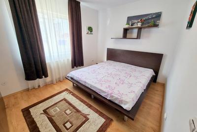 Apartament cu 3 camere decomandat, mobilat în Bună Ziua