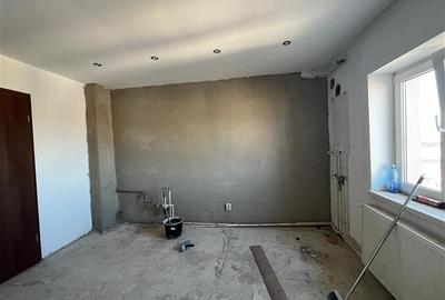 Lugoj, Apartament 3 Cam., 84 Mp., Semidecomandat, et.6, Central Blocul Postei - 15