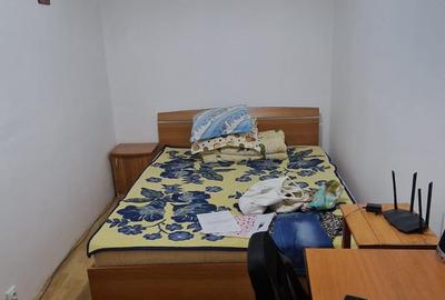 Se vinde zona Ofelia apartament din beton ,conf 2 ,etaj4/4 ,an 1976 ,pret 42000. - 7