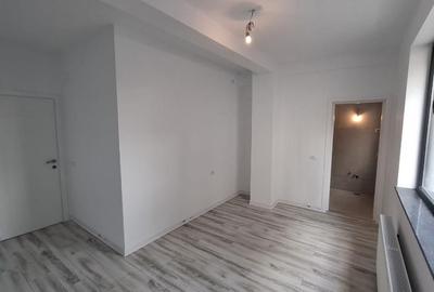 🙋 Kamsas🔸 3 Camere Decomandate 82,50m² Centrala Finisat Etaj 1 - 4