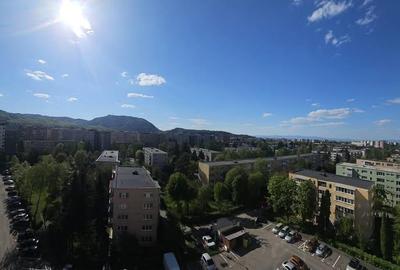 Apartament cu 2 camere semidecomandat în Astra