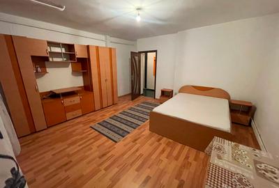 Garsonieră decomandată în Dacia