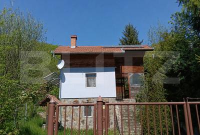 Casă individuală cu 3 camere în Sovata