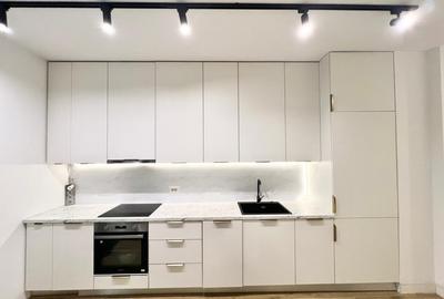 Apartament cu 3 camere, mobilat în Dacia