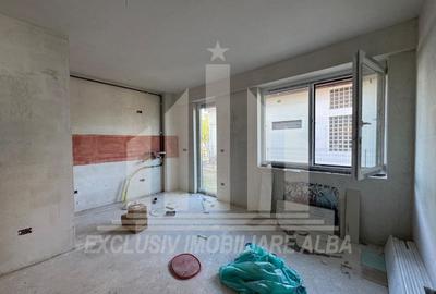 Apartament cu 2 camere decomandat în Cetate
