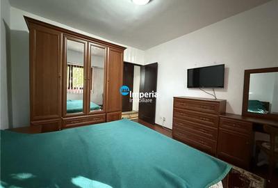 Inchiriez apartament 3 camere, decomandat, Zona Nicolina - Podu Ros - 4