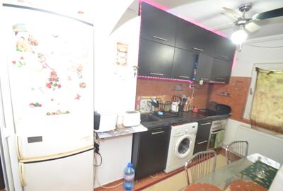 Apartament decomandat, mobilat si utilat  cu centrala - 11