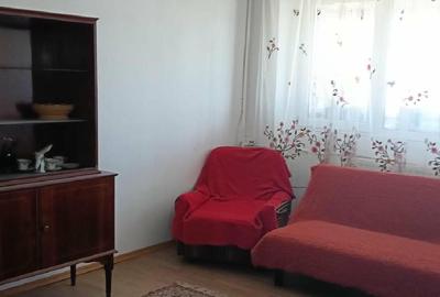 Apartament cu 3 camere decomandat în Pantelimon