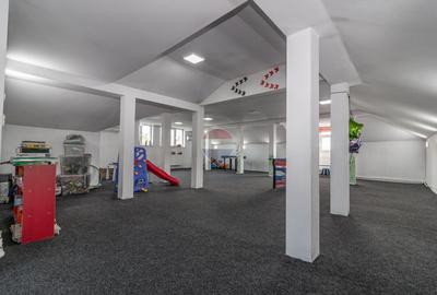 Vila 336 mp 7 camere - locuință, grădiniță, clinică - Drumul Taberei - 30